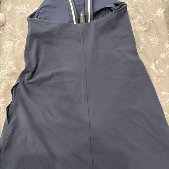 Vuori Navy Midi Dress - Picture 2 of 3